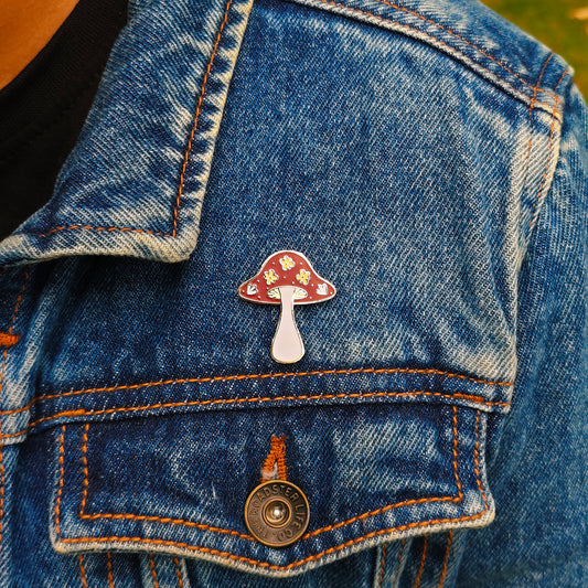 Enchanted Mushroom Enamel Pin | Cottage Critters