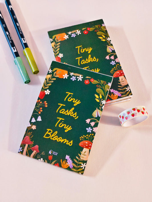 Little Blooms Notepad | Cottage Critters